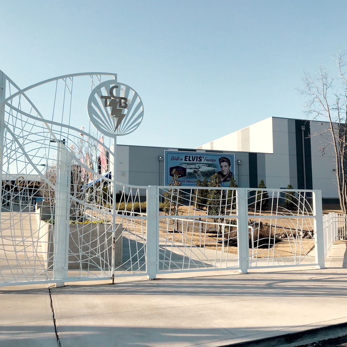 Hotels near Graceland, Memphis Amazing Deals on 14 Hotels