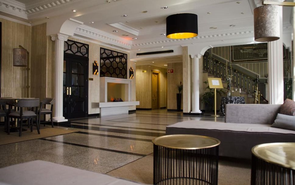 Lobby Photo