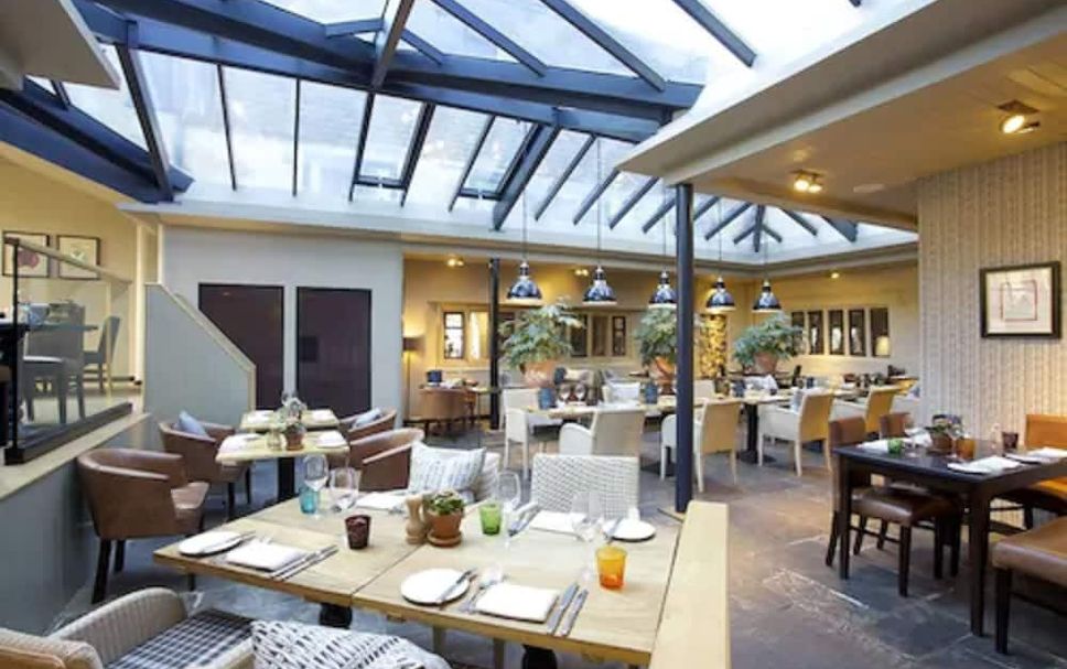 Restaurant Photo