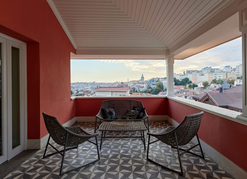Balcony Photo