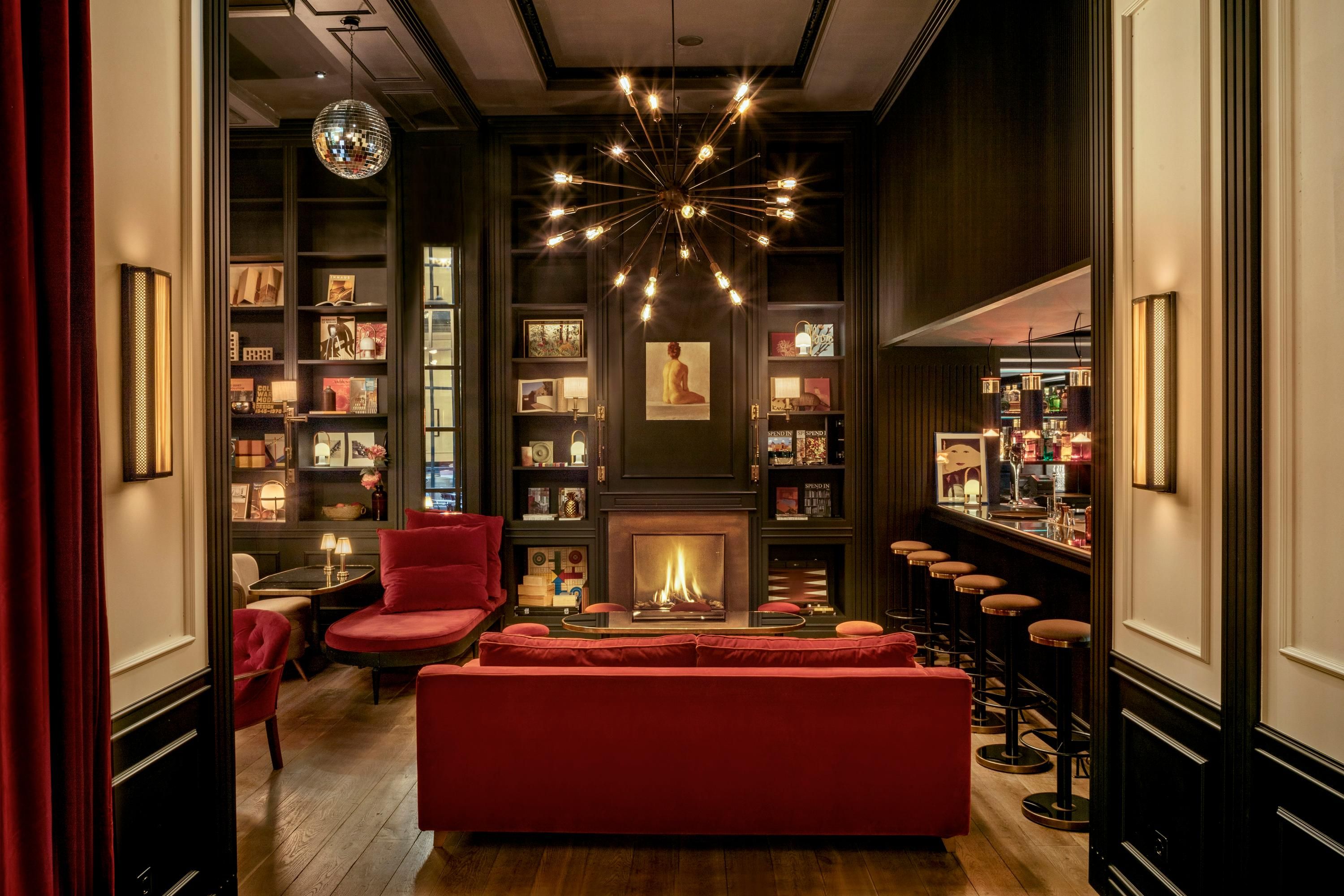 Lounge Photo