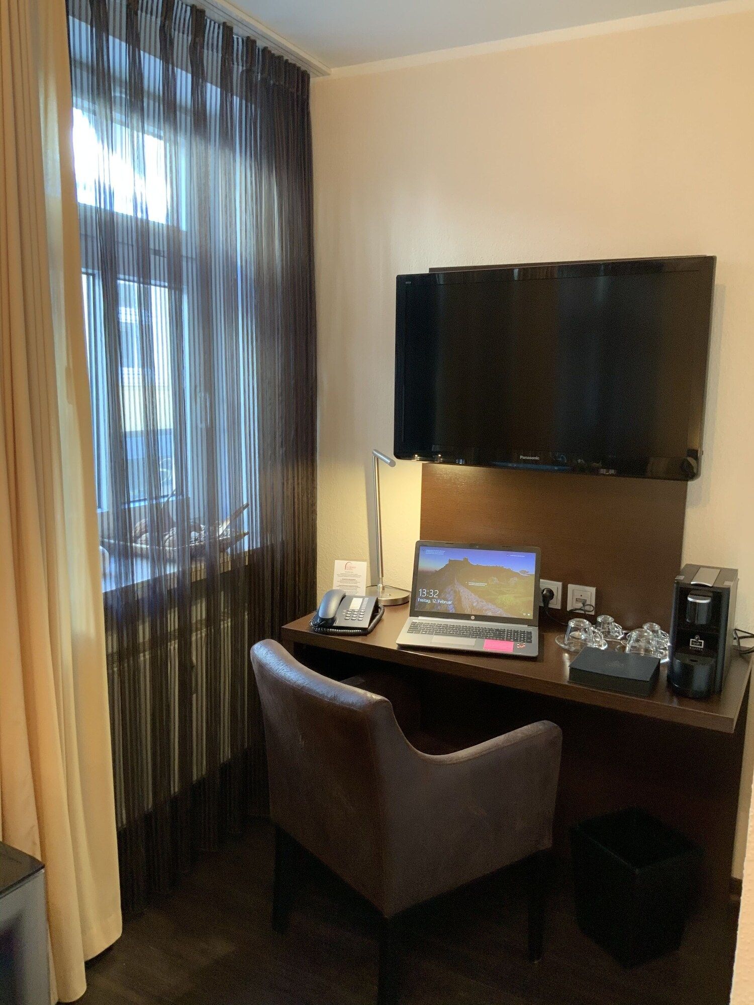 Room amenity