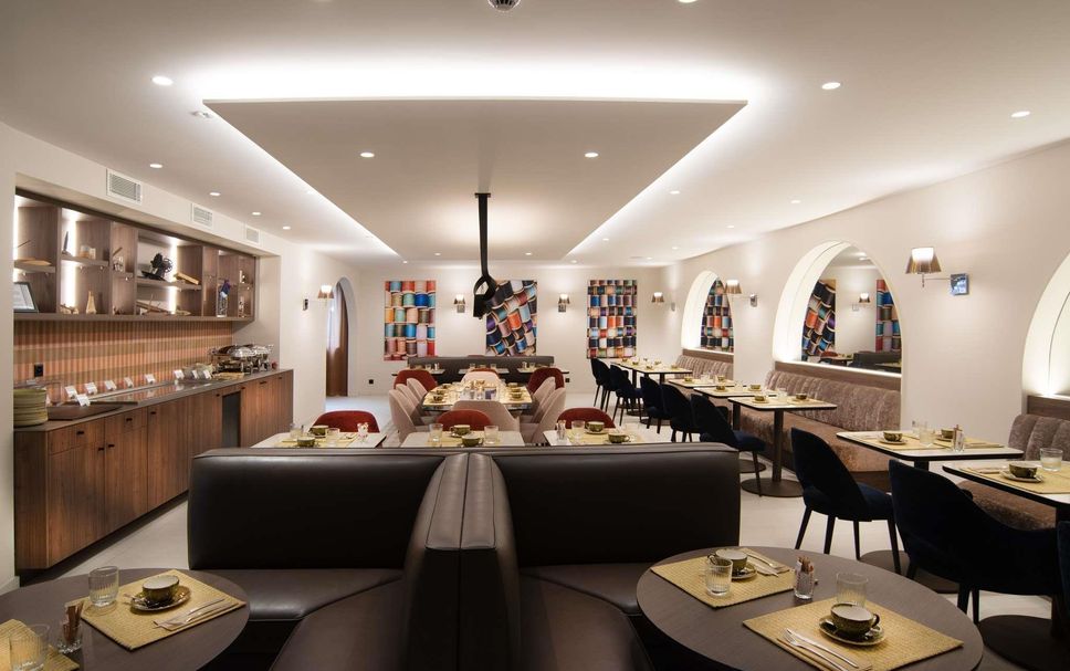 Dining room Photo