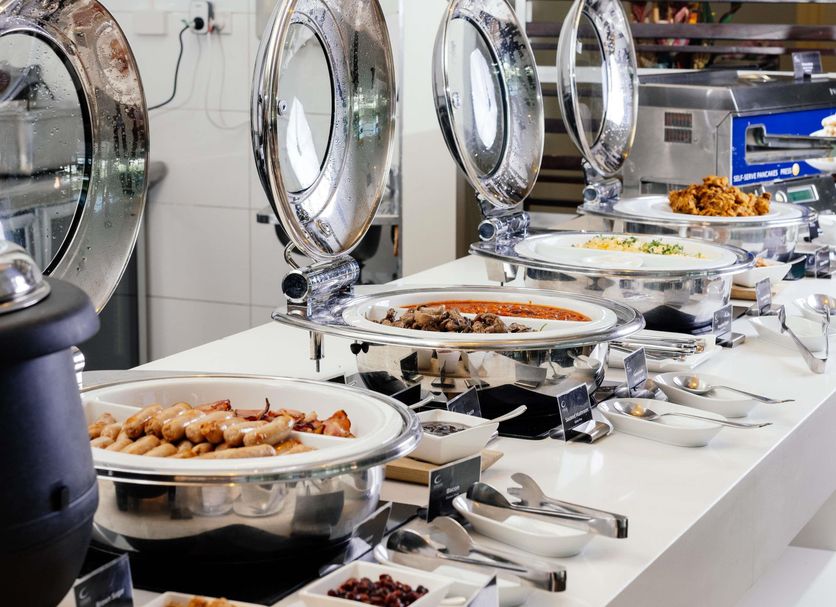 Buffet Photo