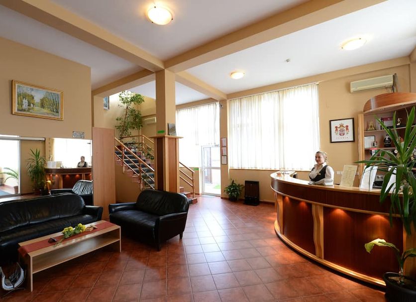 Front desk Photo