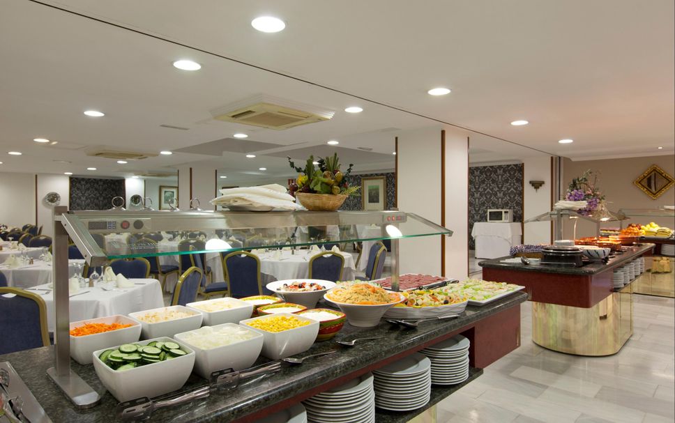 Buffet Photo