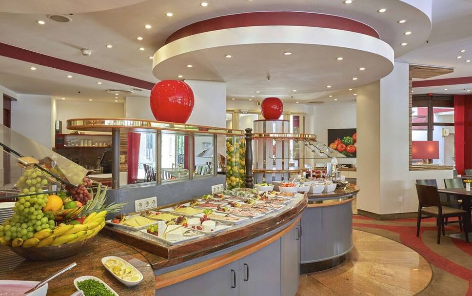 Buffet Photo