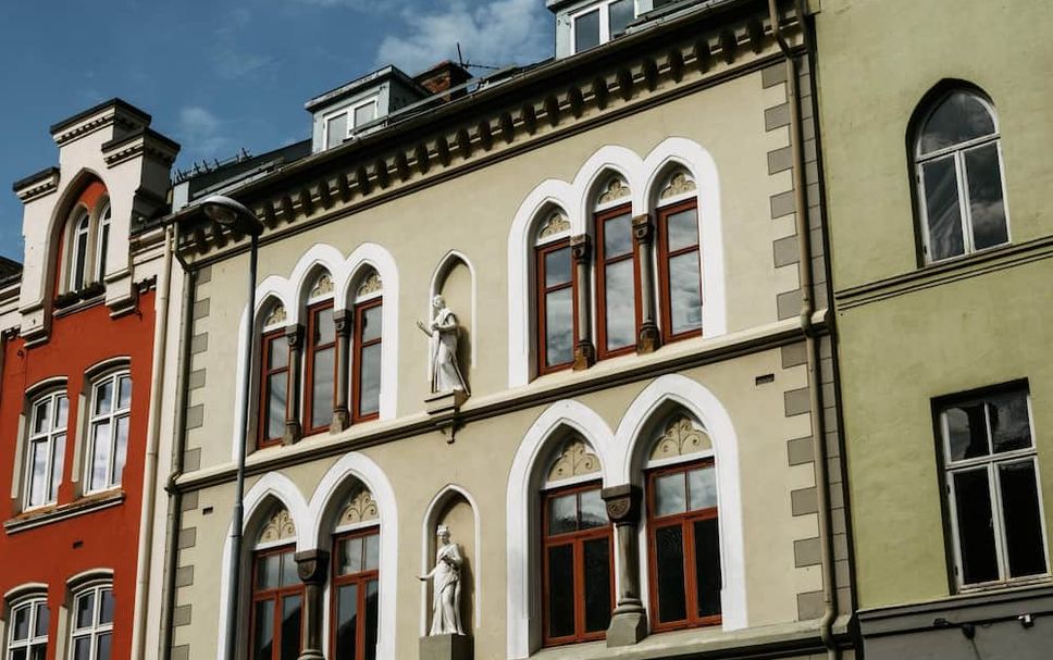 Building Photo
