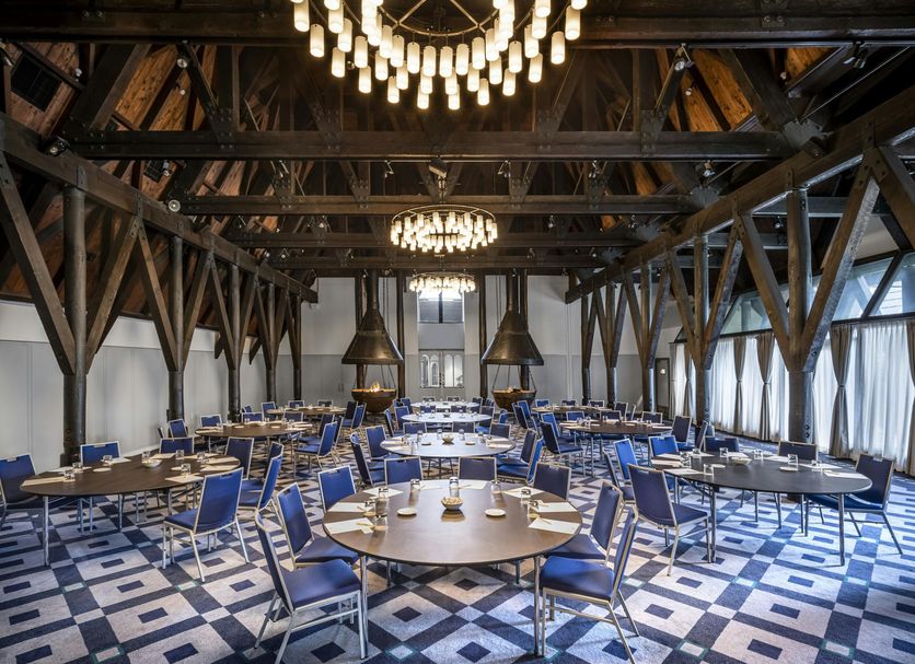 Restaurant Photo