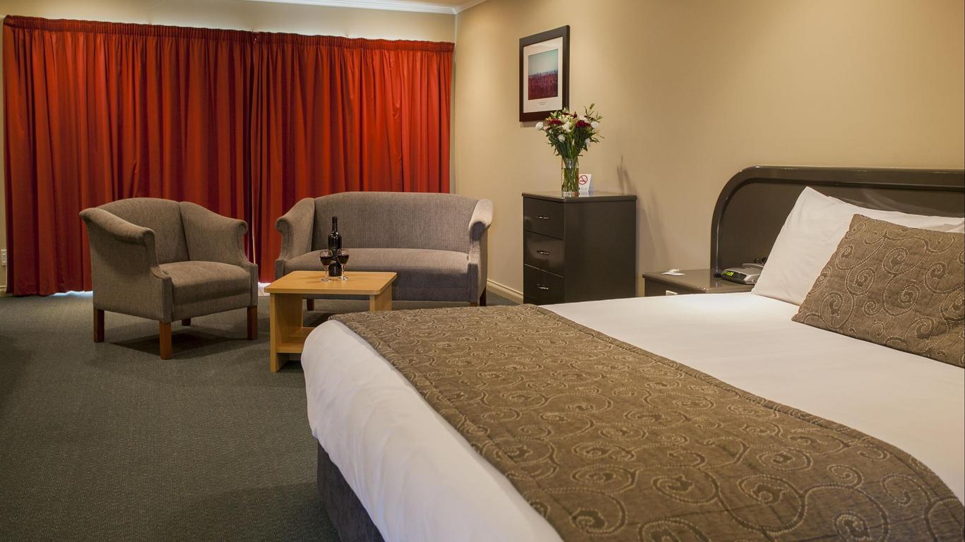 Cornwall Motor Lodge