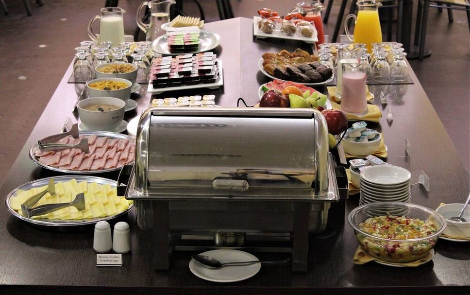 Buffet Photo