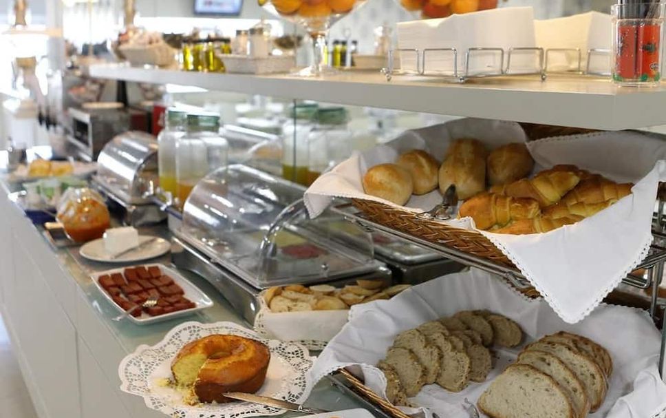 Buffet Photo