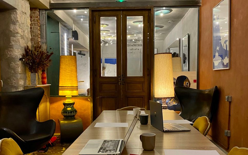 Business centre Photo