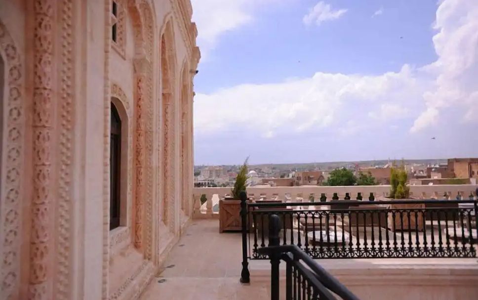 Balcony Photo