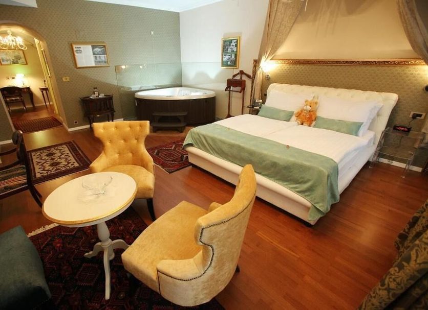 Bedroom Photo