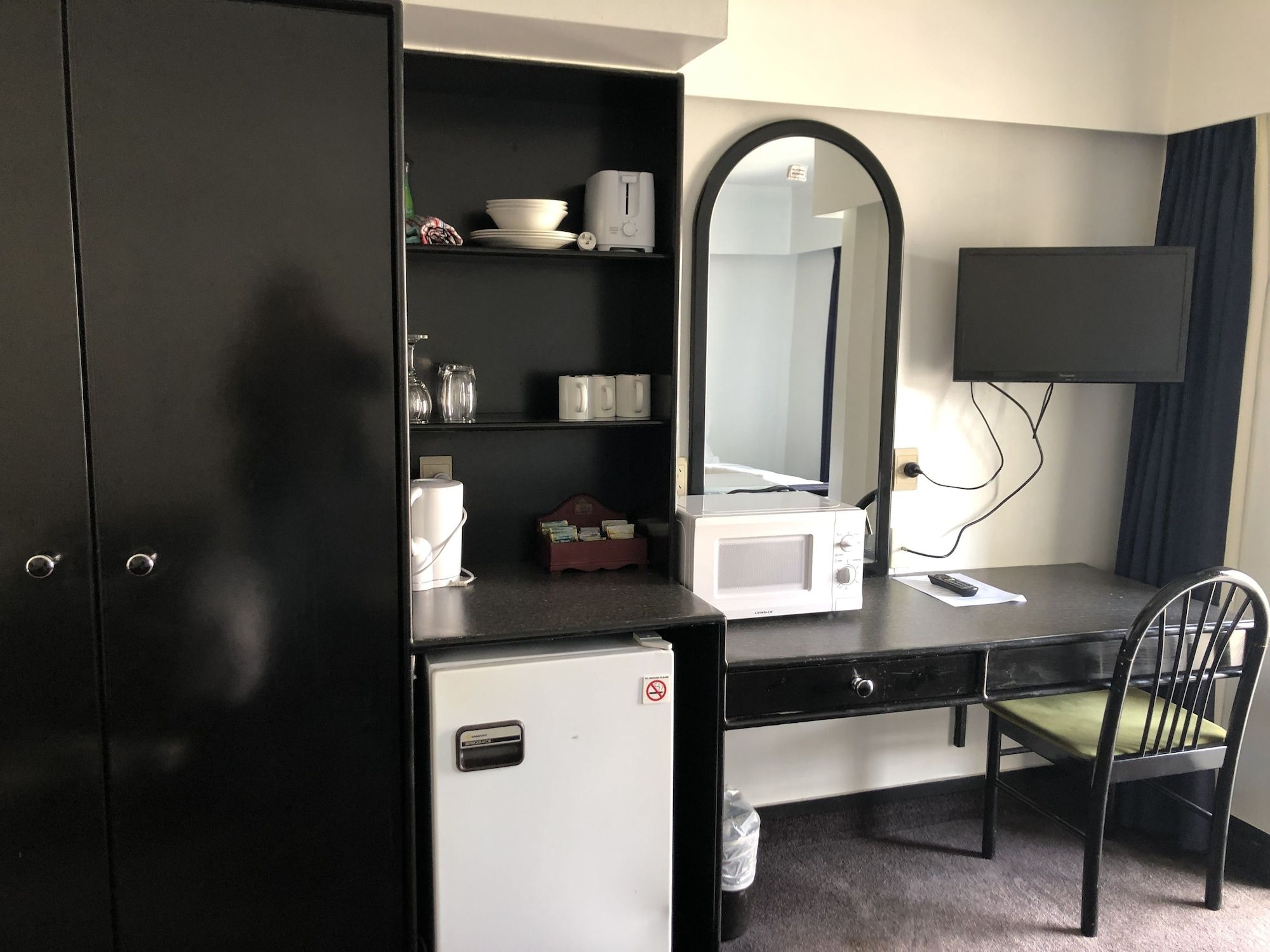 Room amenity