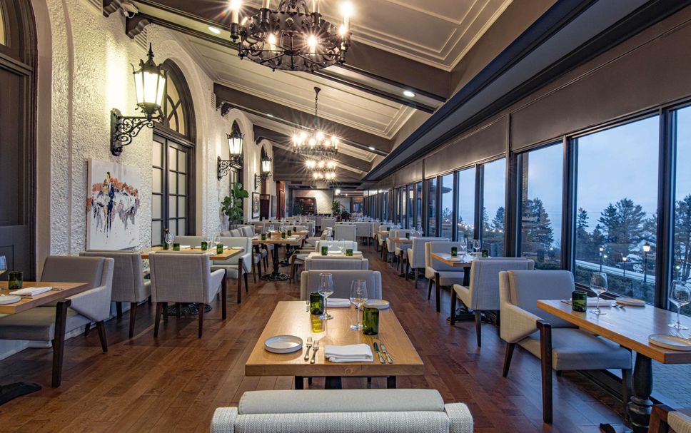 Restaurant Photo