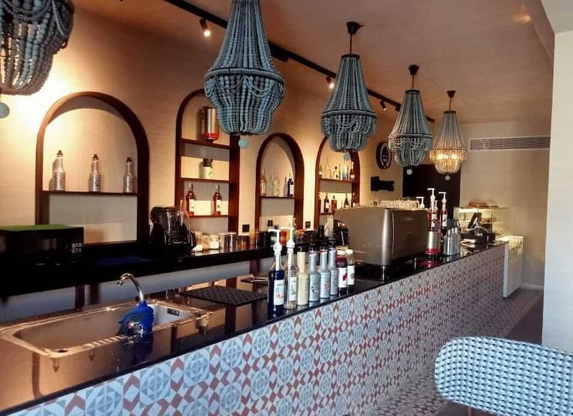 Bar Photo