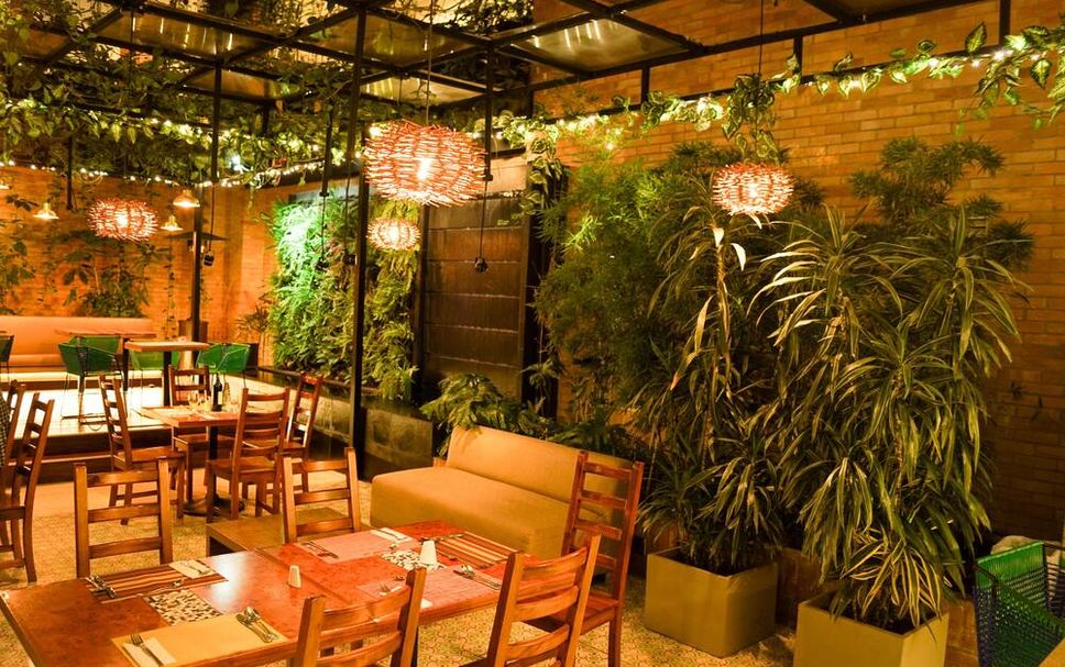Restaurant Photo