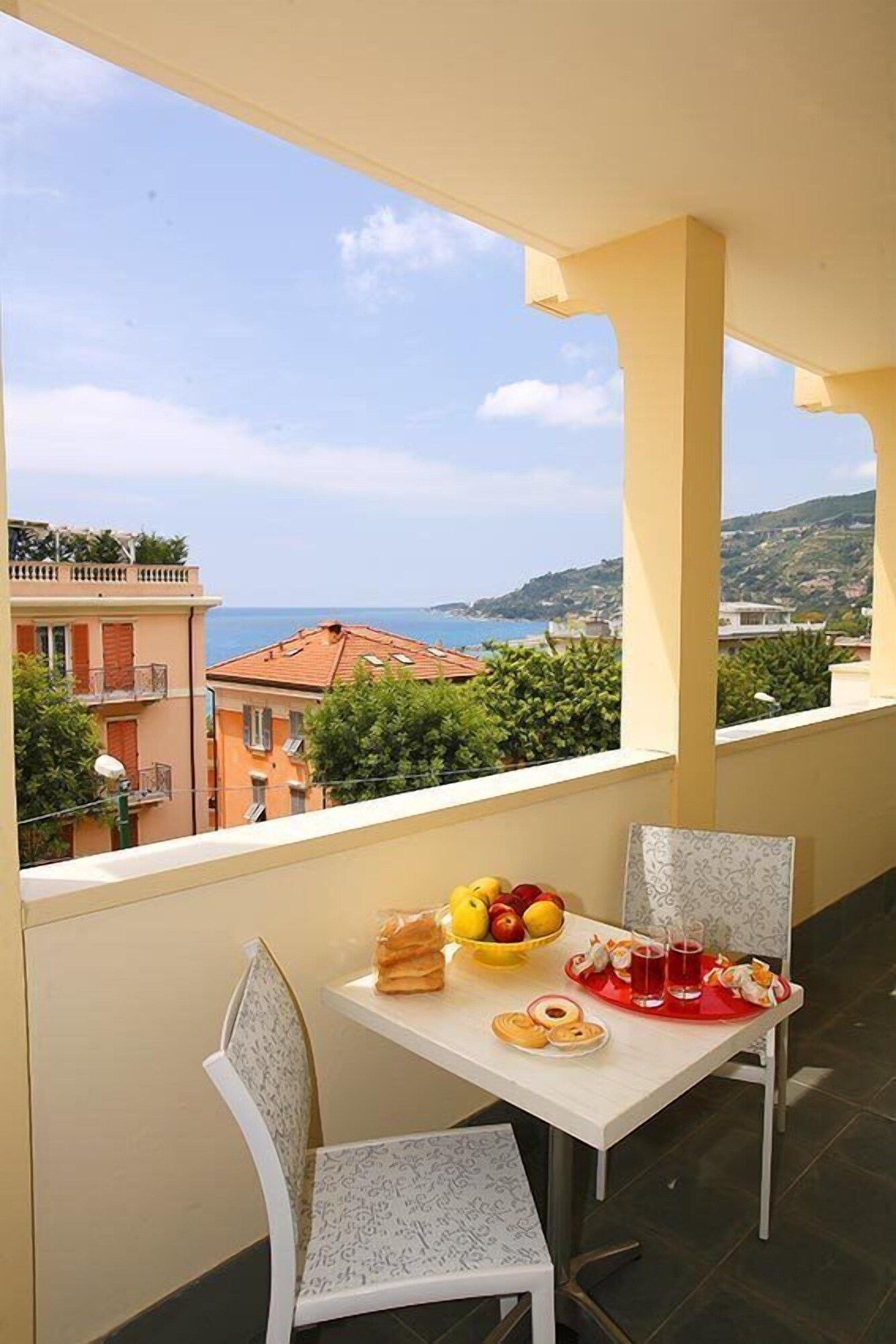 Balcony Photo