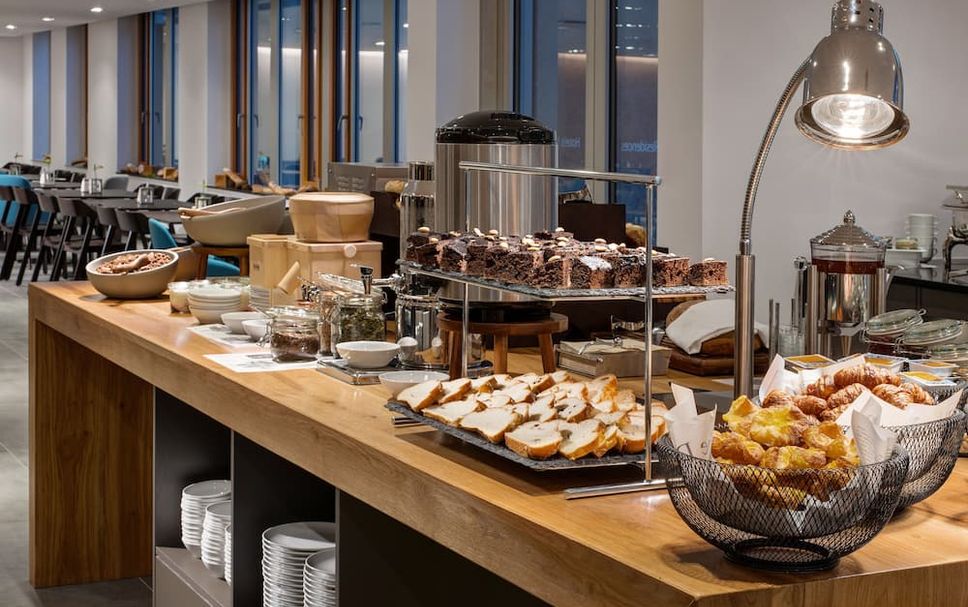 Buffet Photo