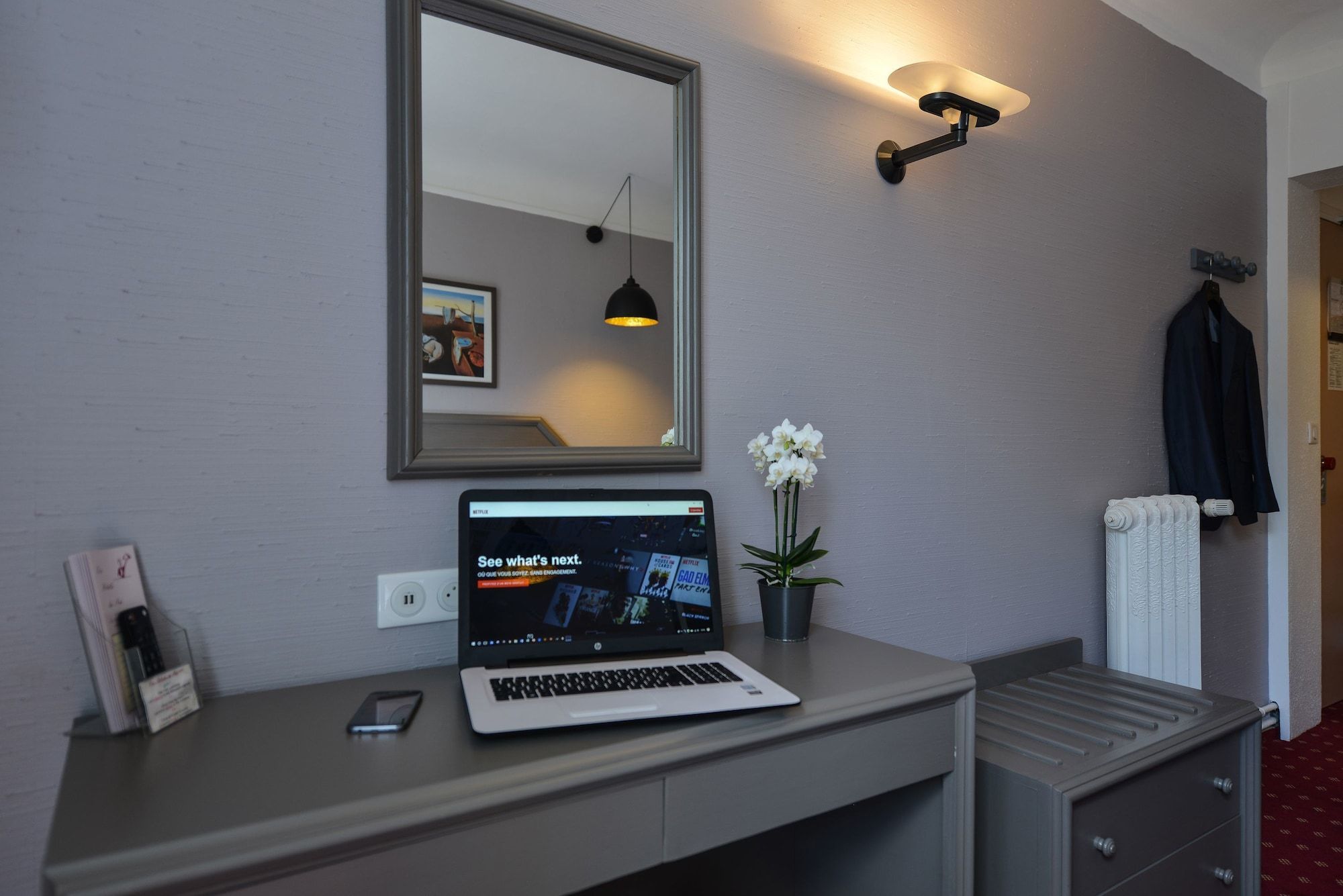 Room amenity
