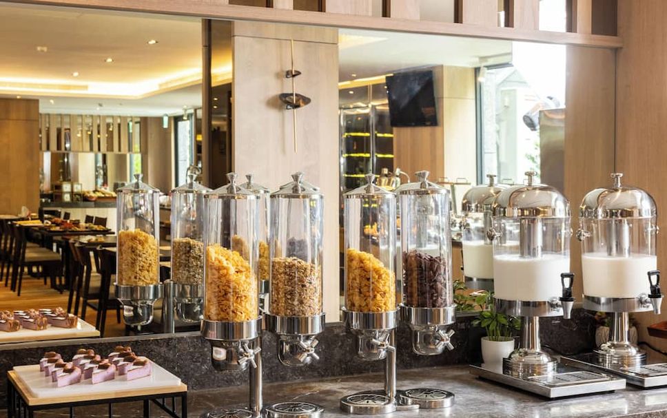Buffet Photo