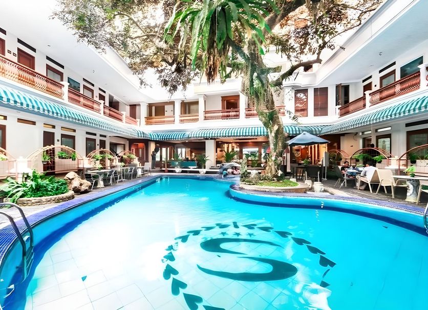 Pool Photo