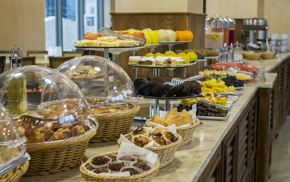 Buffet Photo