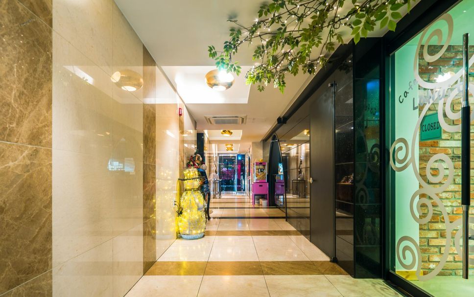 Lobby Photo