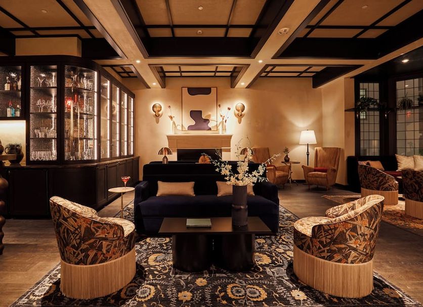 Lounge Photo