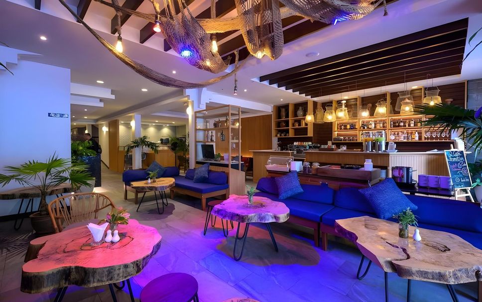 Bar Photo