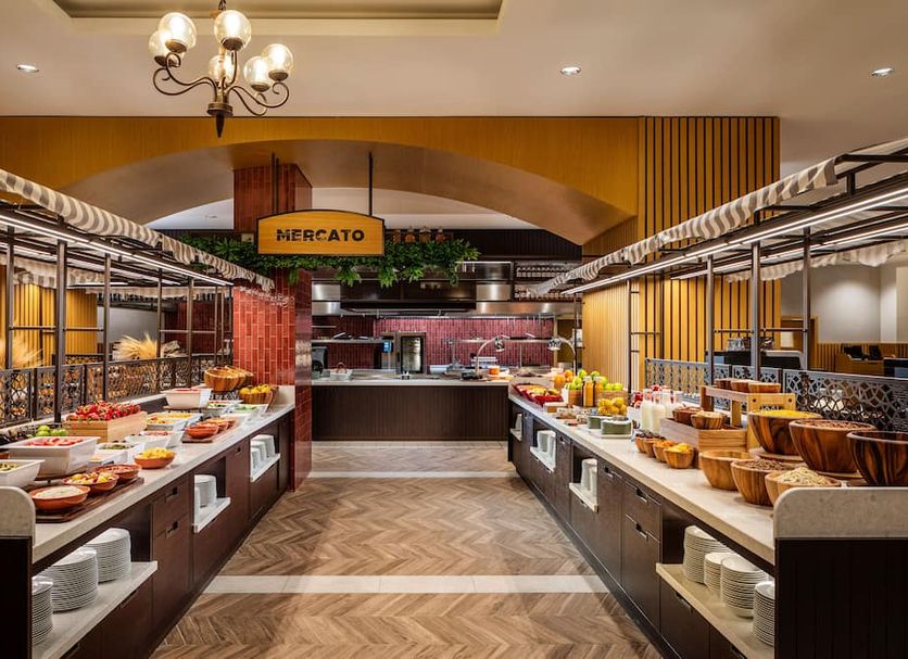 Buffet Photo