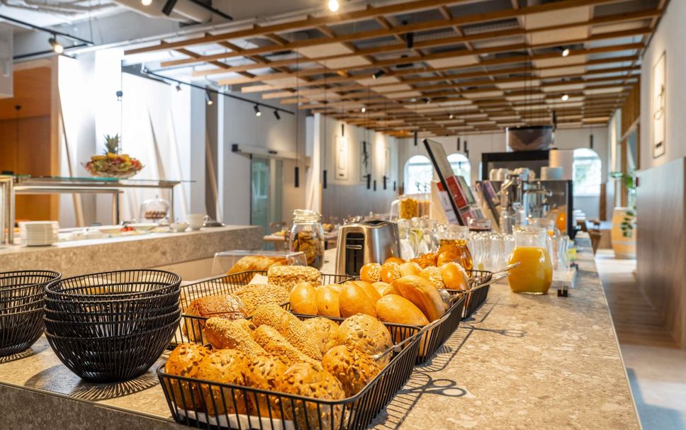 Buffet Photo