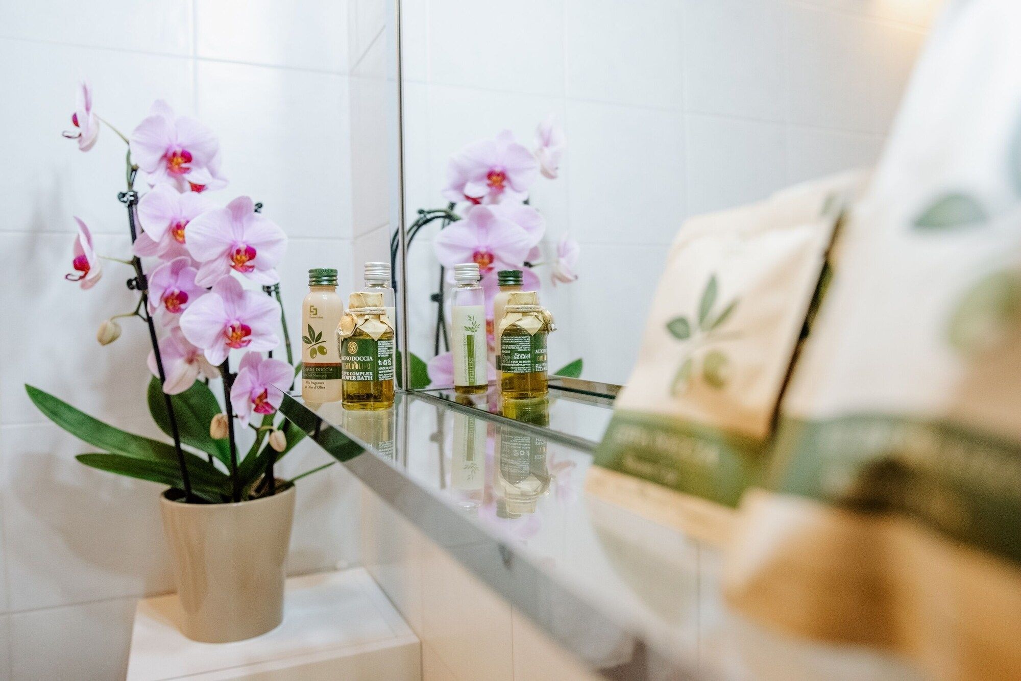 Room amenity