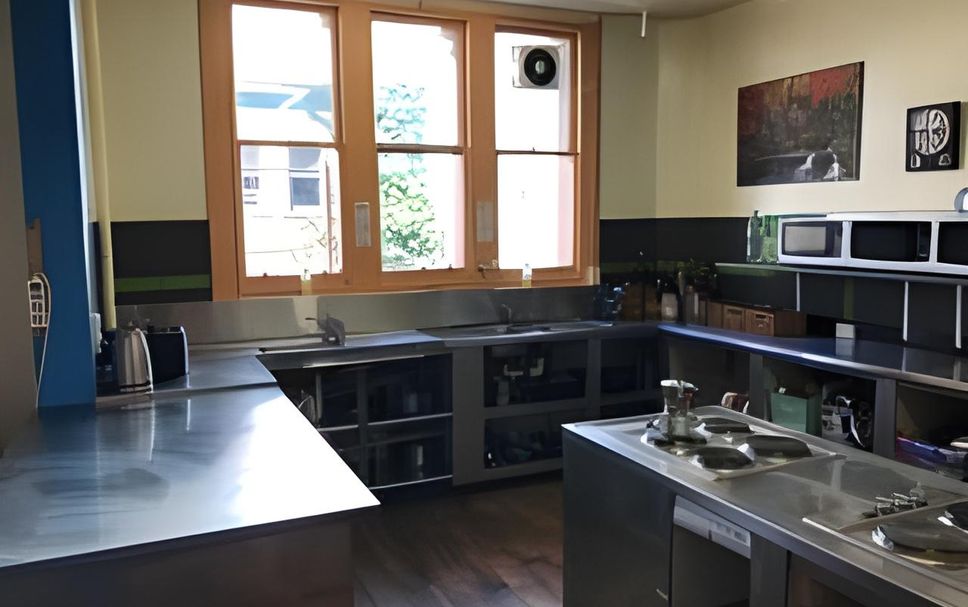 Kitchen Photo