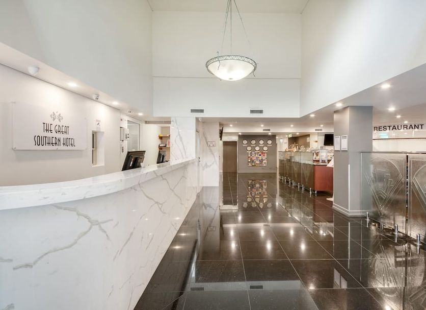 Front desk Photo