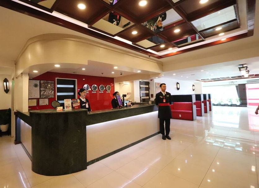 Front desk Photo