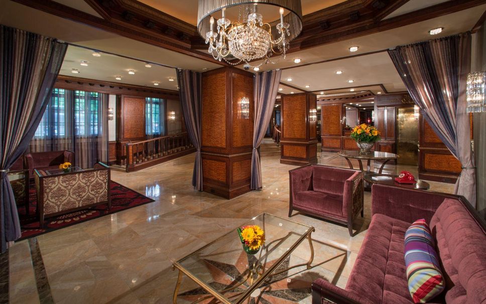 Lobby Photo