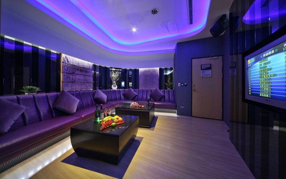 Lounge Photo