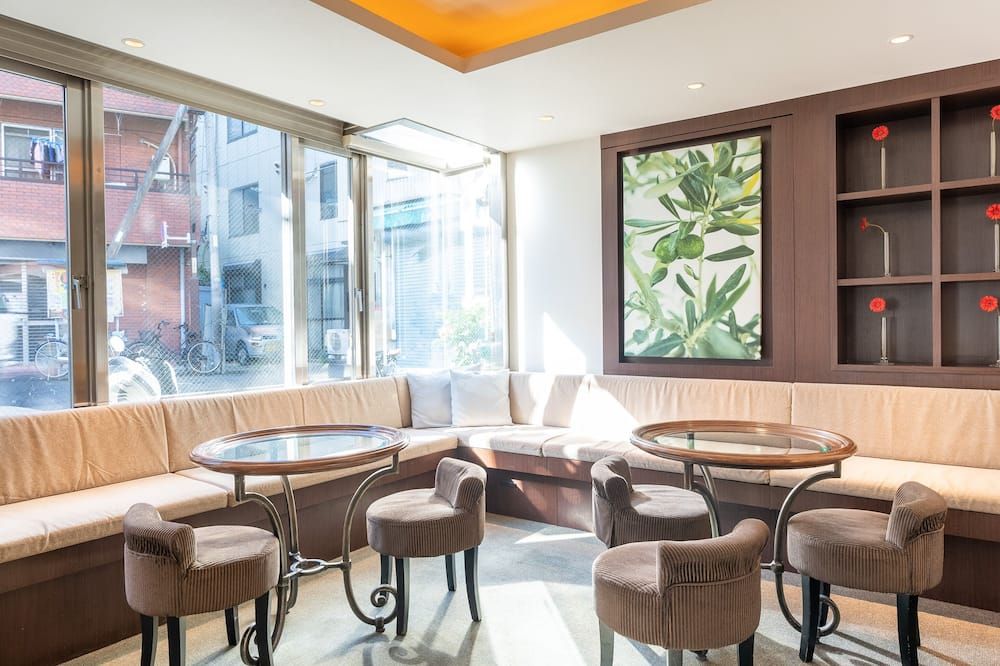 Lounge Photo