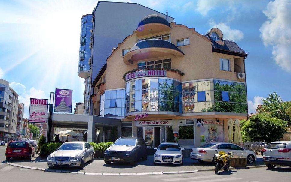 Building Photo