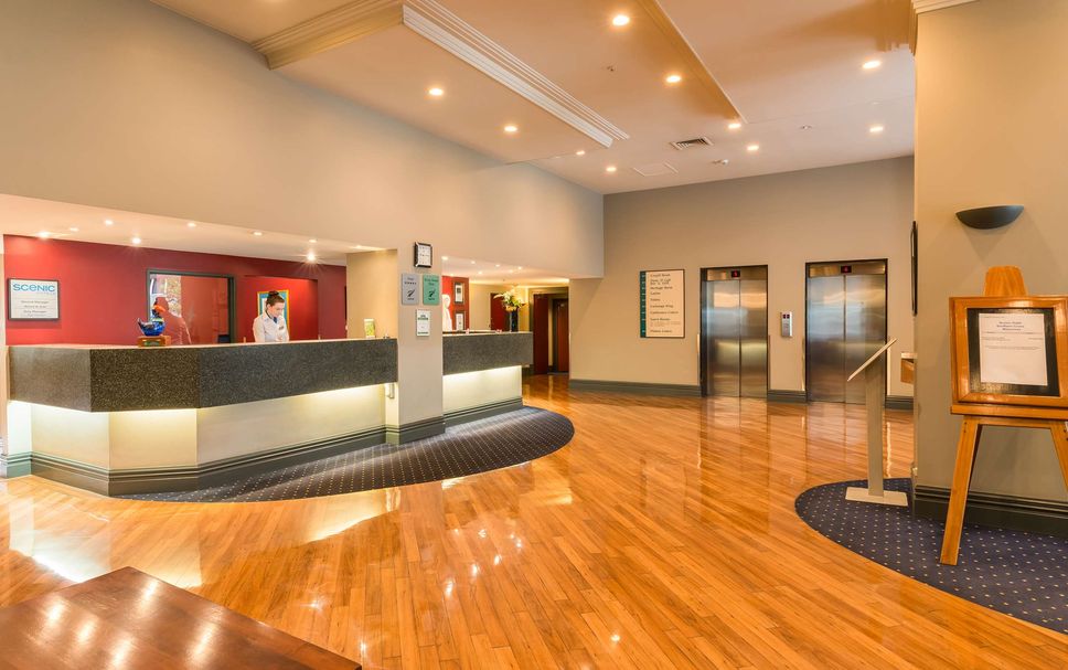 Front desk Photo