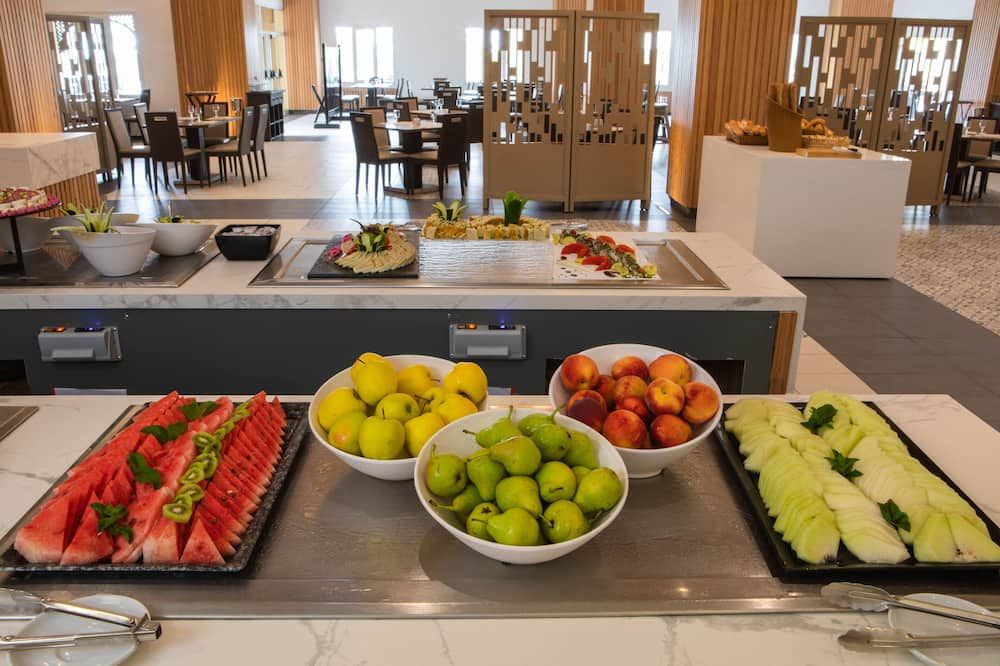 Buffet Photo