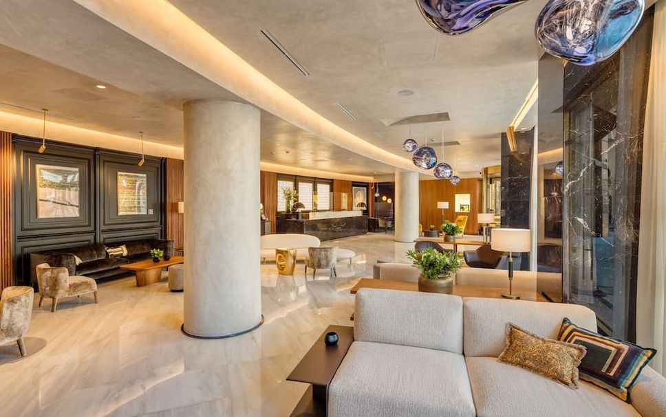 Lounge Photo