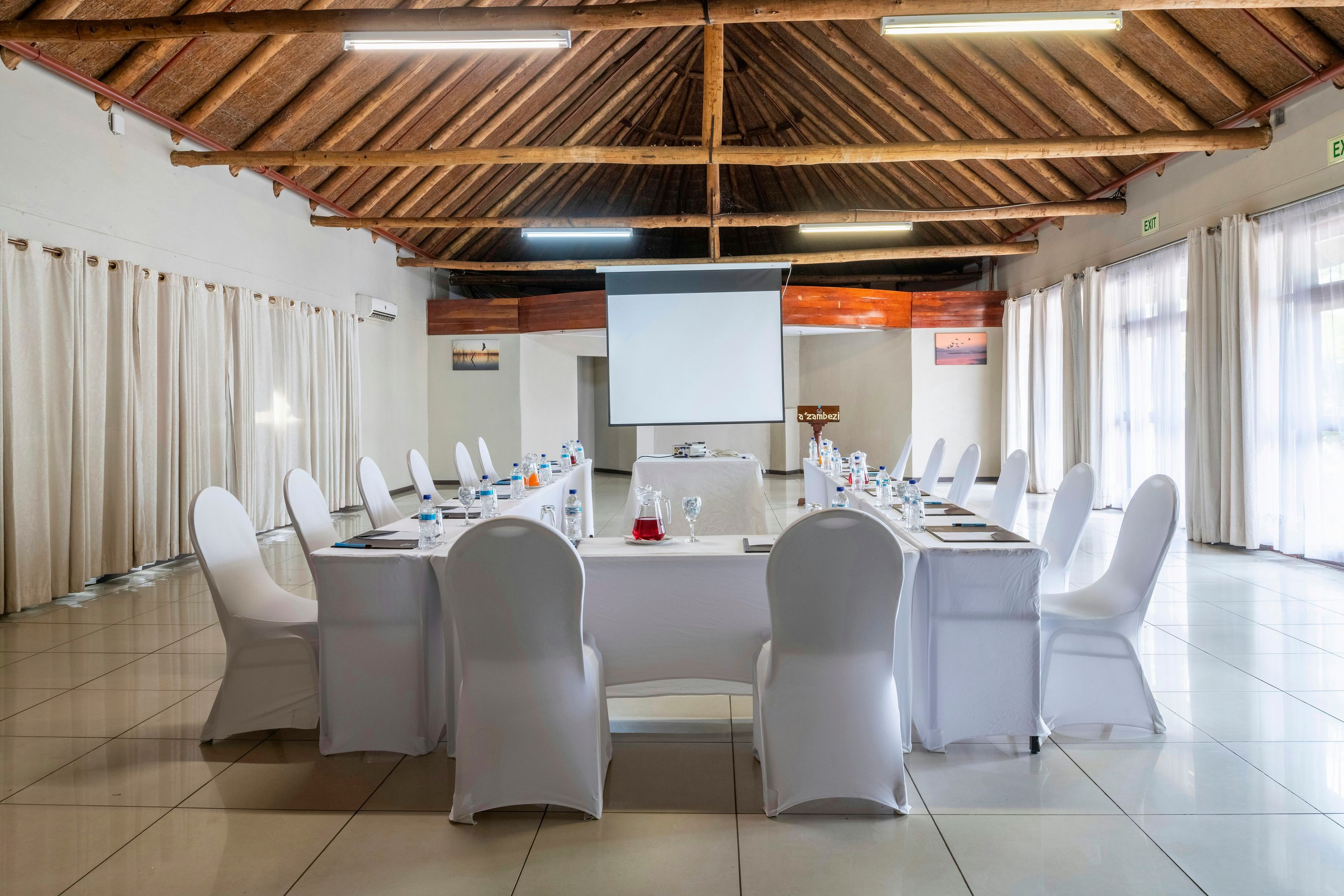 Banquet hall