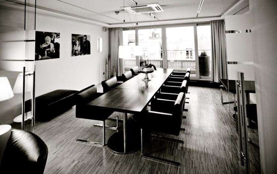 Conference room Photo