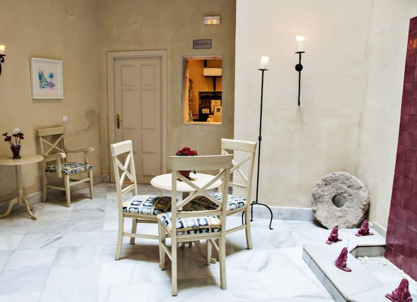 Dining room Photo