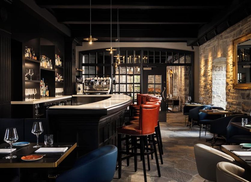 Bar Photo