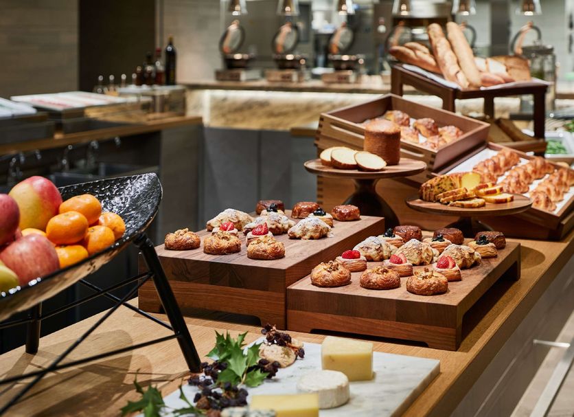 Buffet Photo